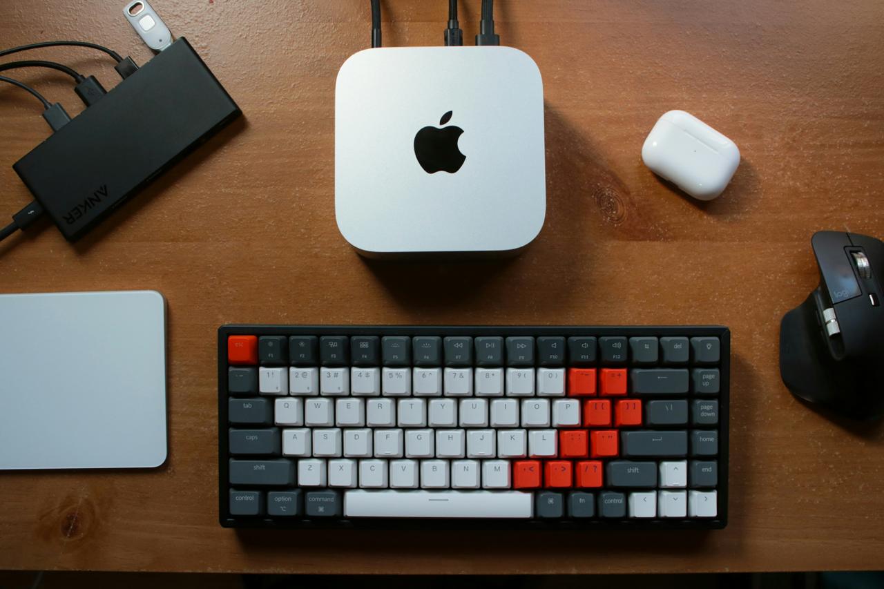 Operator desk setup